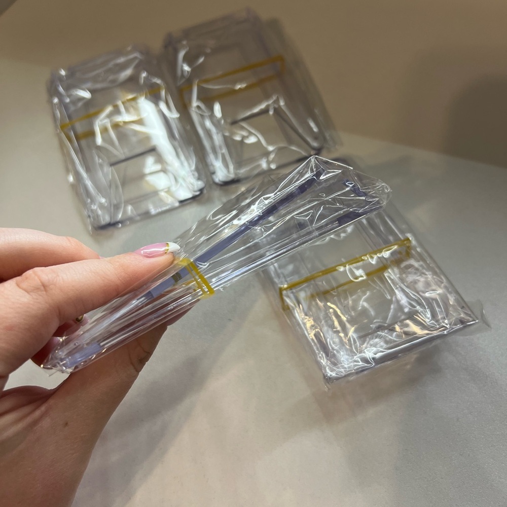 Clear Adjustable Acrylic Display Stand - Picture 8 of 9
